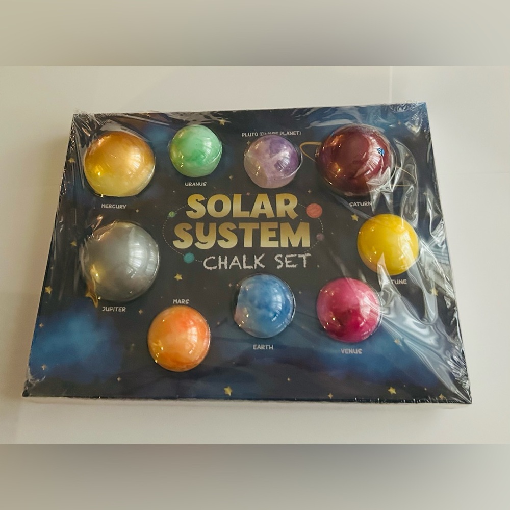New Solar System Outdoor Chalk Set 8 Planets and Pluto Anker Play Non-toxic